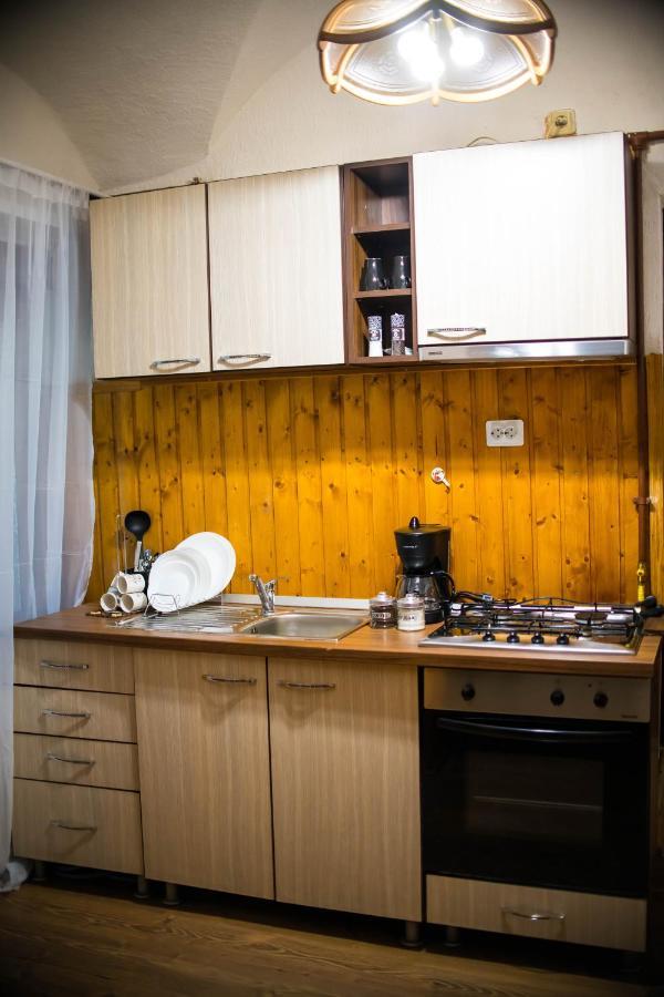 Studio Central Avram Sybin Zewnętrze zdjęcie